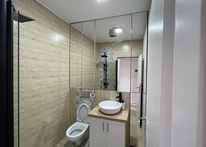 Oasis Luxury Near Presidential Palace ブカレスト