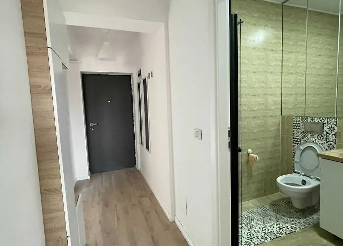 Oasis Luxury Near Presidential Palace Apartament *